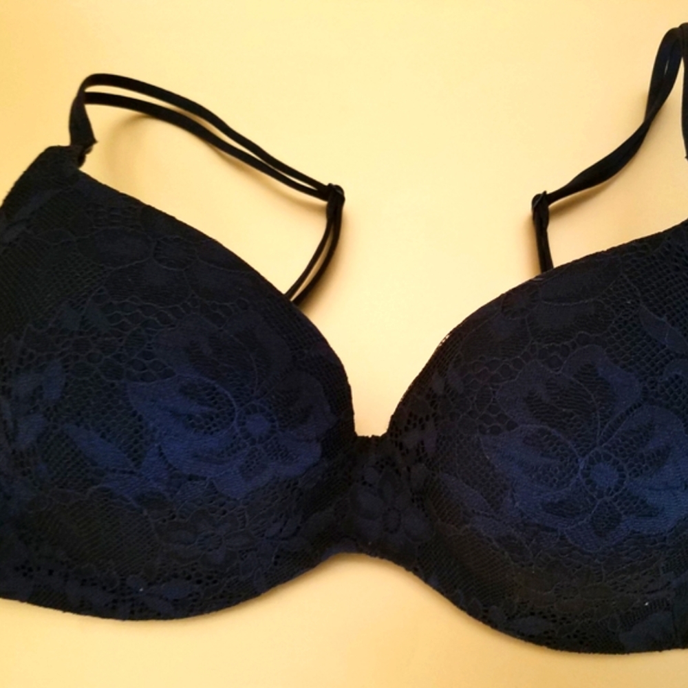 VS Bra